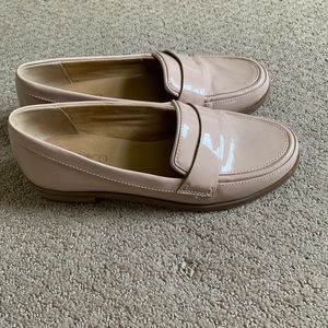 Franco Sarto Shoes - Franco Sarto tan patent loafers size 6.5 Franco Sarto Shoes - Franco Sarto tan patent loafers size 6.5